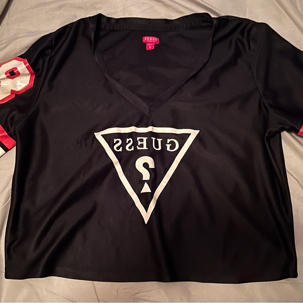 GUESS Black and Red V-Neck Women's Jersey